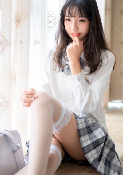 乖把腿抬高一点就不疼了视频_国产剧动漫在线观看